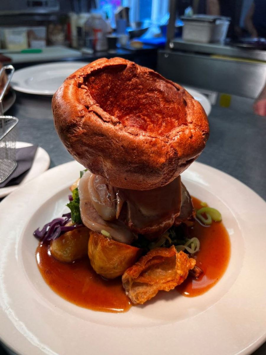 Sunday Roast at The George Eton